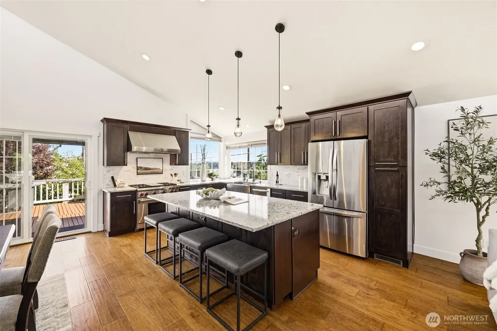505 NE 78th Street Seattle WA 98115