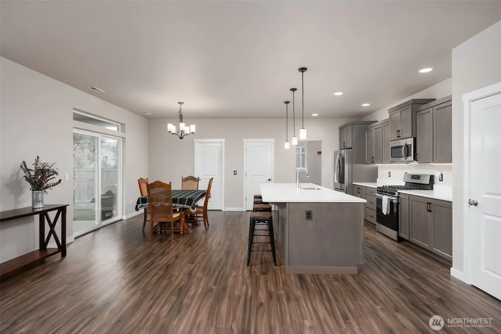 919 Joan Drive Sultan WA 98294
