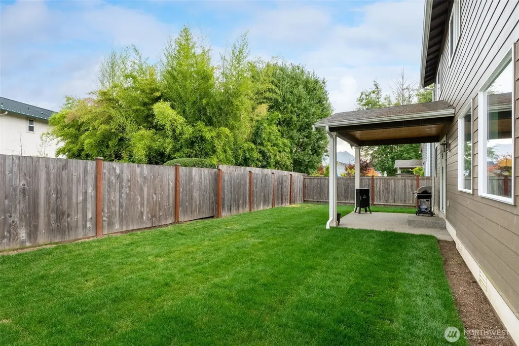 919 Joan Drive Sultan WA 98294