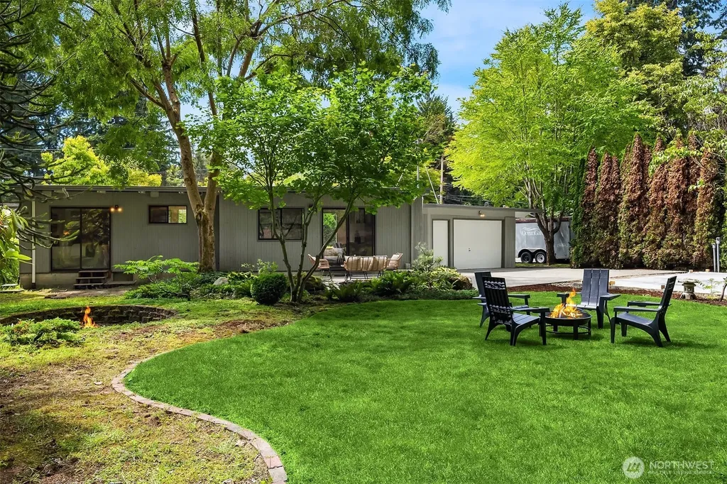 13034 105th Place NE Kirkland WA 98034