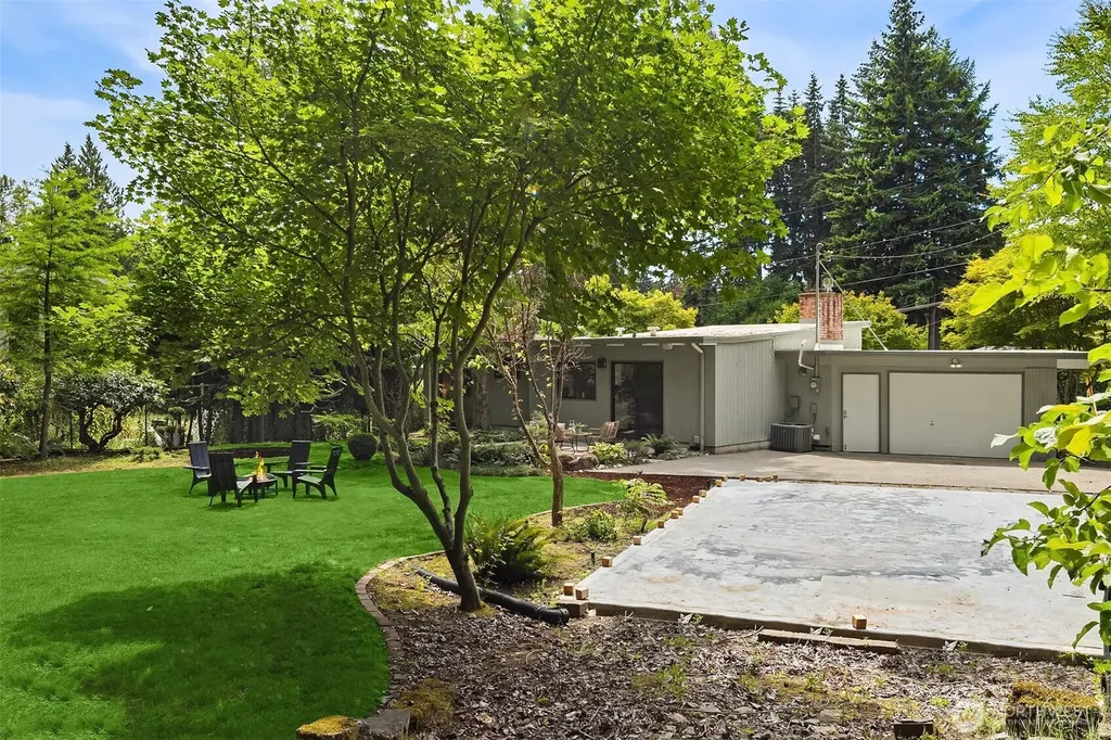 13034 105th Place NE Kirkland WA 98034