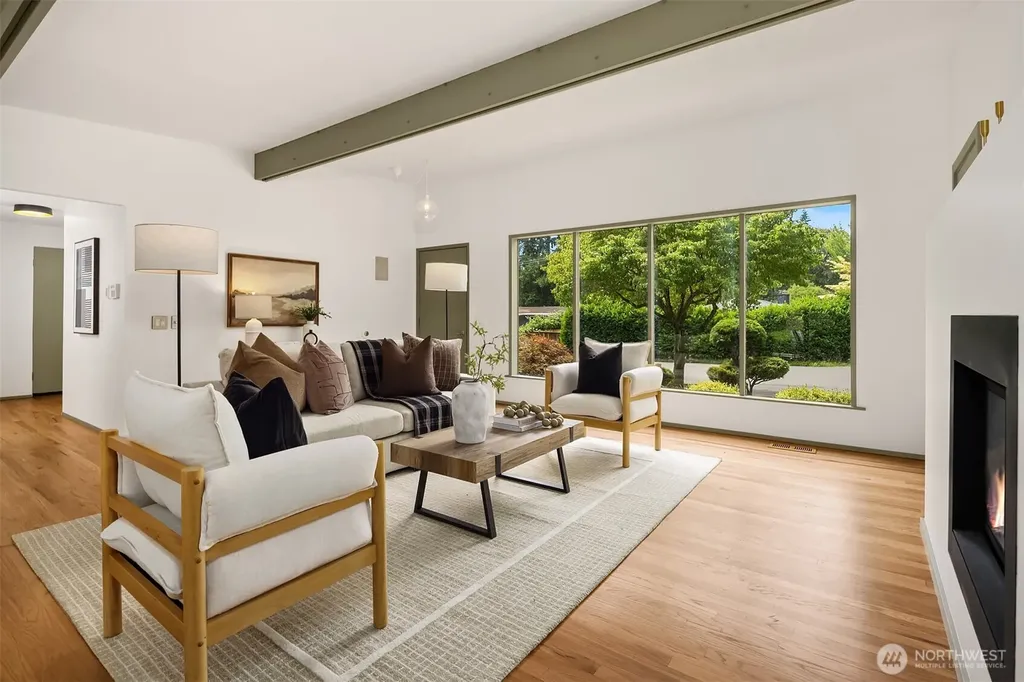 13034 105th Place NE Kirkland WA 98034