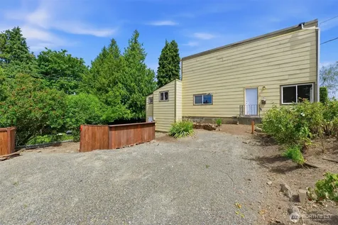 1205 N 11th Street Tacoma WA 98403
