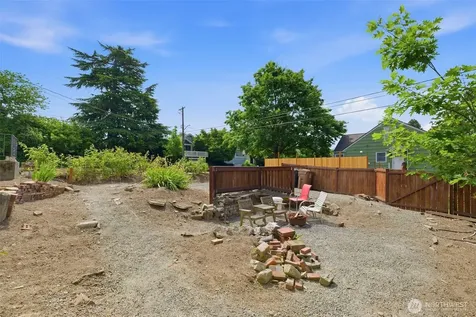 1205 N 11th Street Tacoma WA 98403