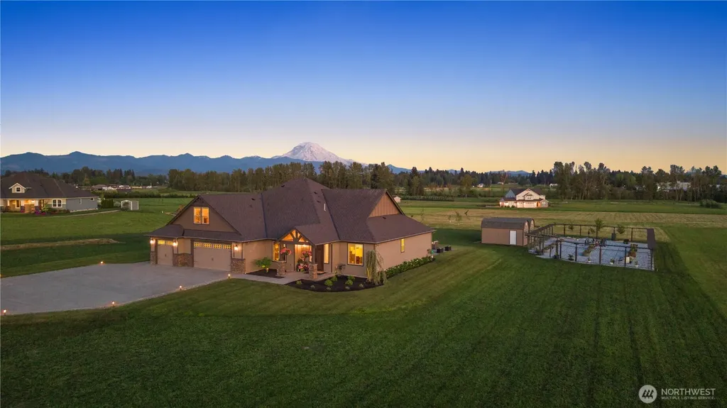 23308 70th Street E Buckley WA 98321