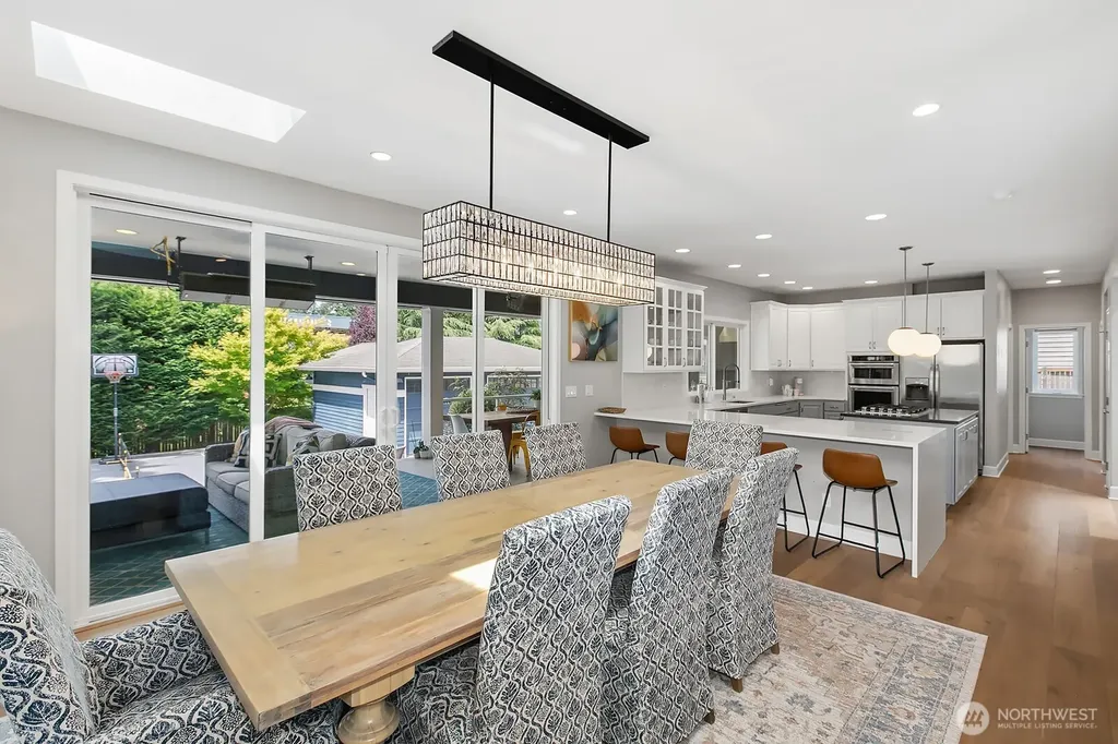 2307 108th Avenue SE Bellevue WA 98004