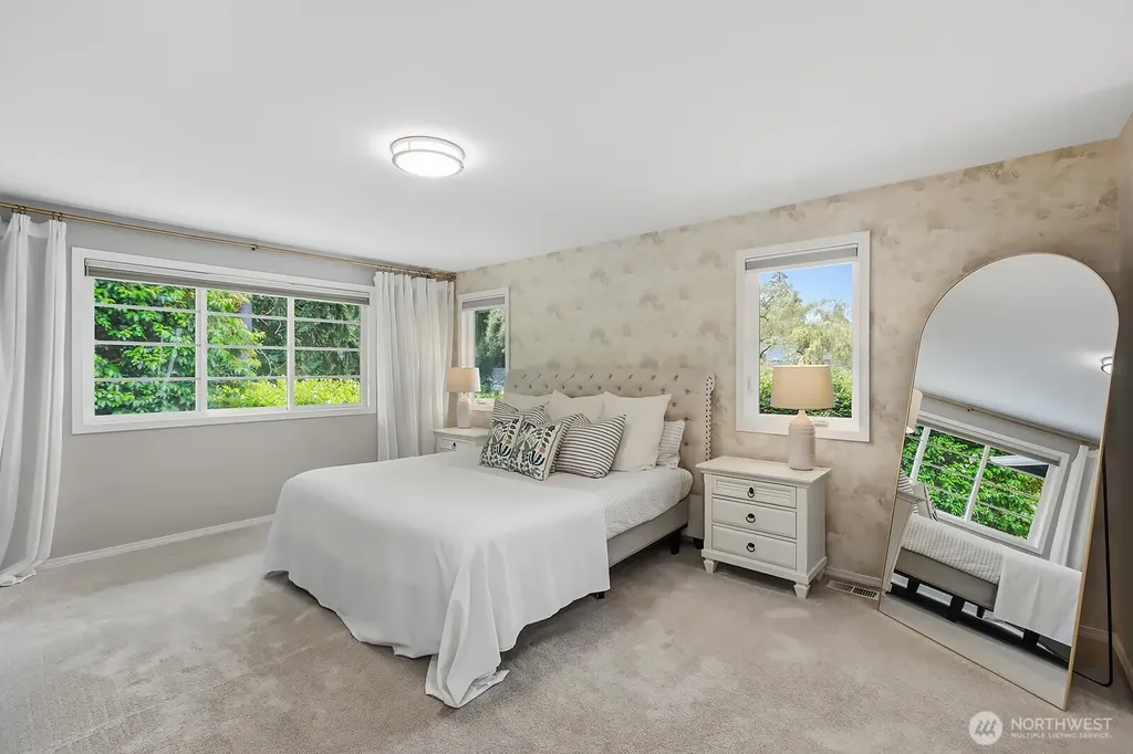 2307 108th Avenue SE Bellevue WA 98004