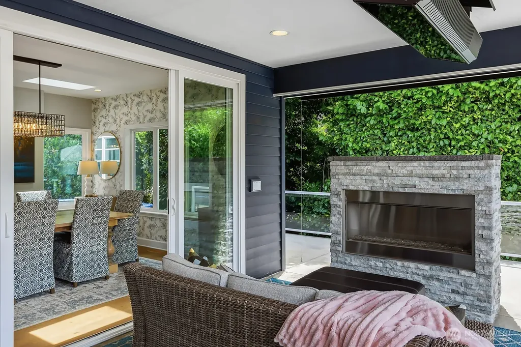 2307 108th Avenue SE Bellevue WA 98004