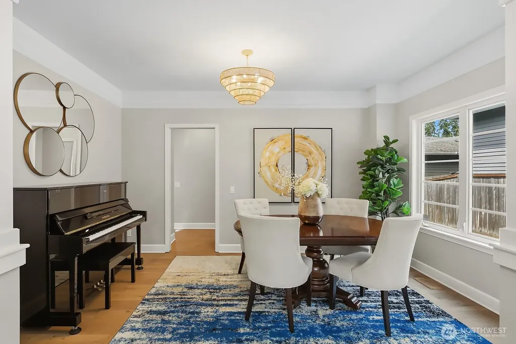 2307 108th Avenue SE Bellevue WA 98004