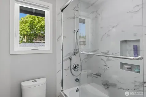 2307 108th Avenue SE Bellevue WA 98004