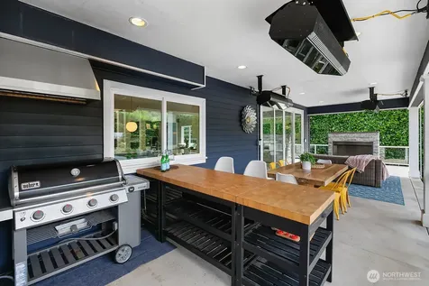 2307 108th Avenue SE Bellevue WA 98004