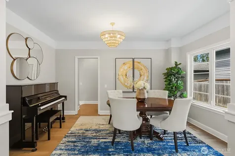 2307 108th Avenue SE Bellevue WA 98004
