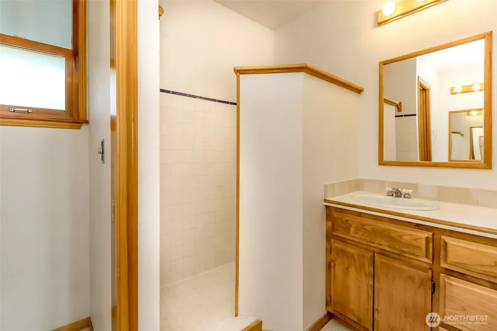 25421 99th Avenue Ct E Graham WA 98338