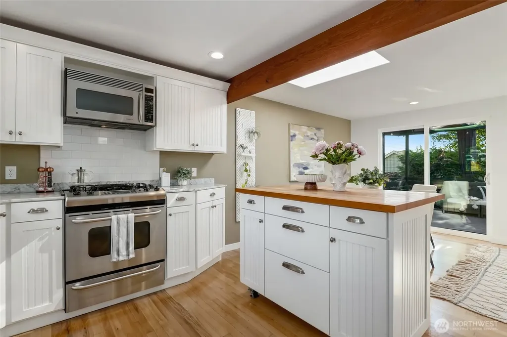 11410 SE 79th Street Newcastle WA 98056