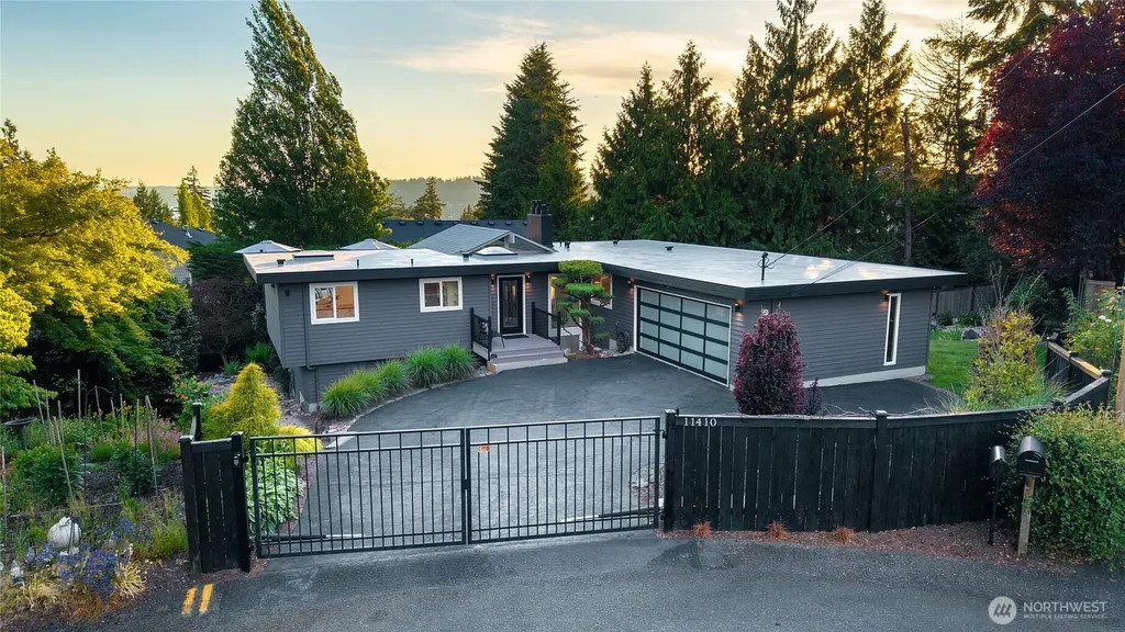 11410 SE 79th Street Newcastle WA 98056