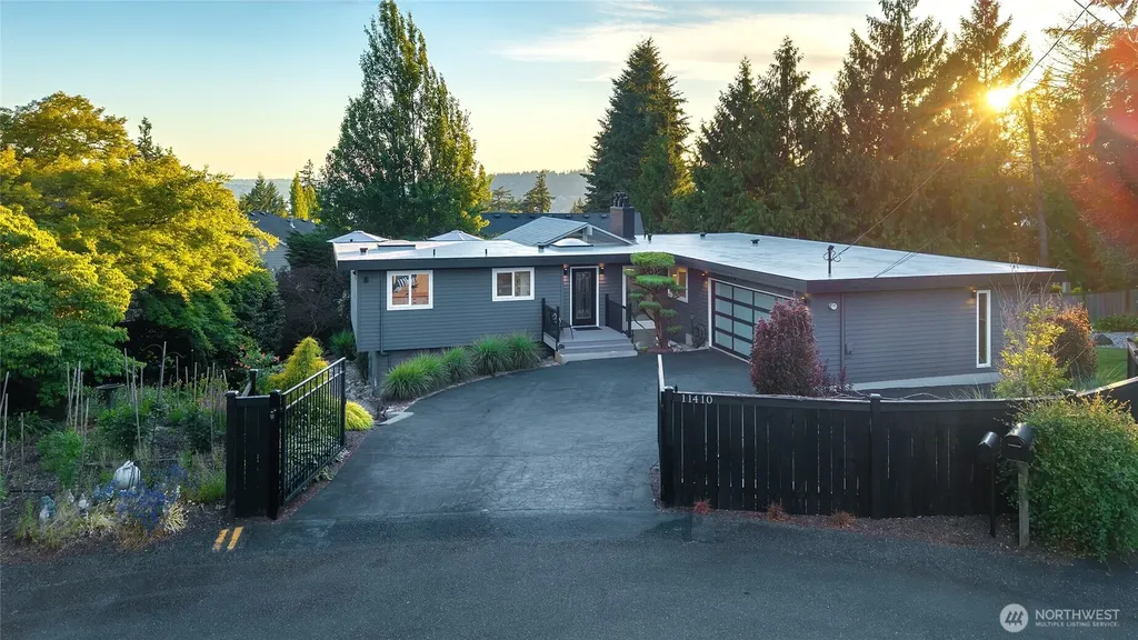 11410 SE 79th Street Newcastle WA 98056