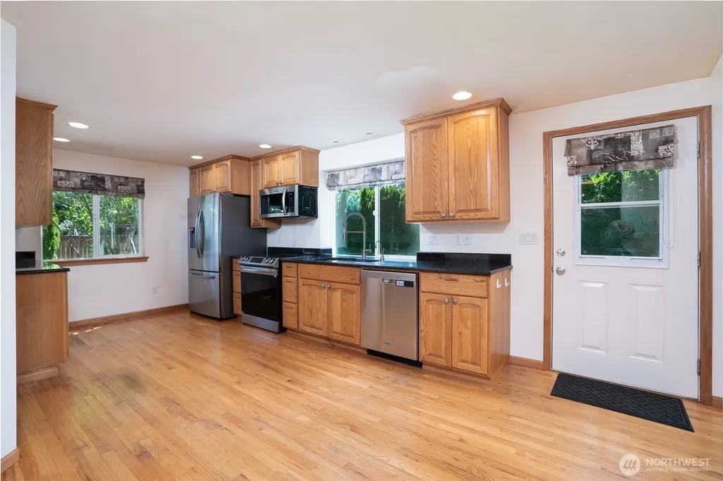 12404 133rd Street Ct E Puyallup WA 98374