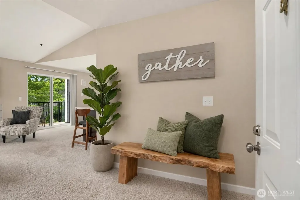 12424 109th Court NE Kirkland WA 98034