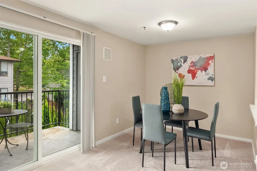 12424 109th Court NE Kirkland WA 98034