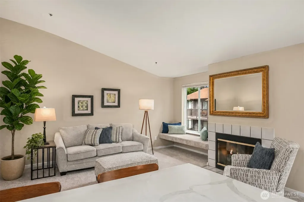12424 109th Court NE Kirkland WA 98034
