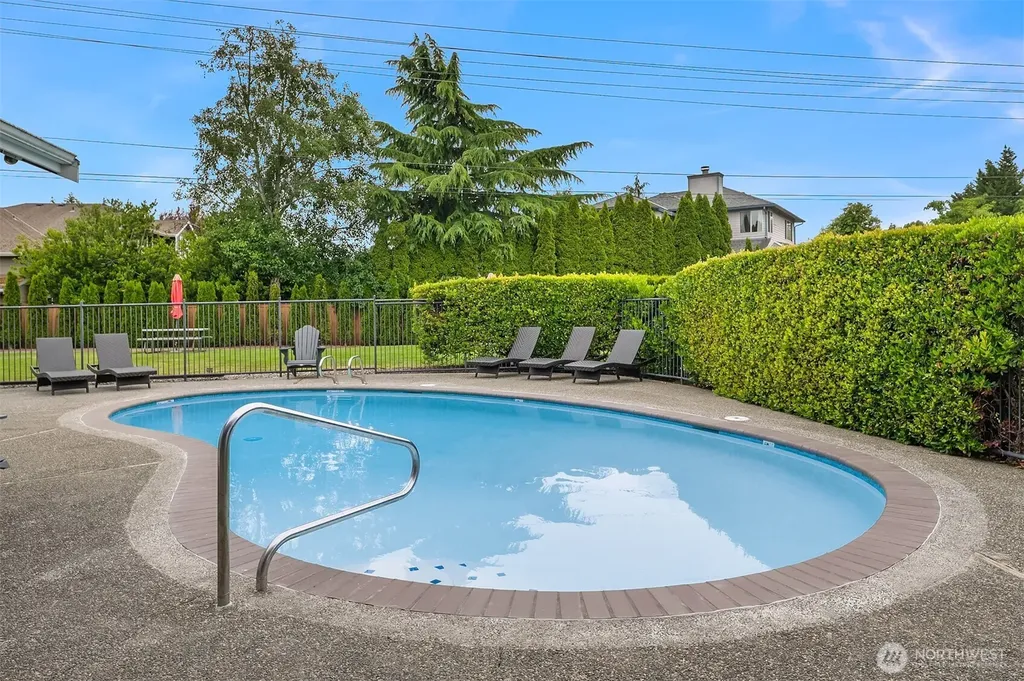 12424 109th Court NE Kirkland WA 98034