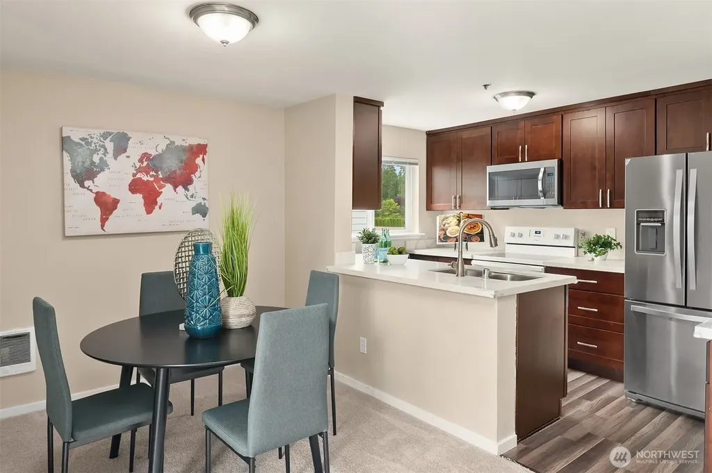 12424 109th Court NE Kirkland WA 98034