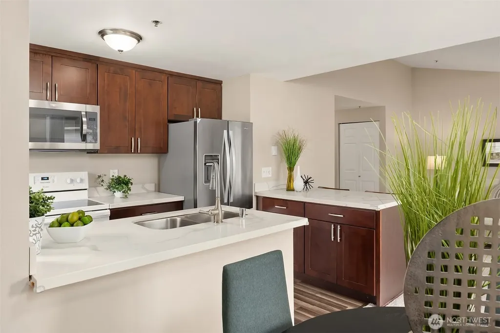 12424 109th Court NE Kirkland WA 98034