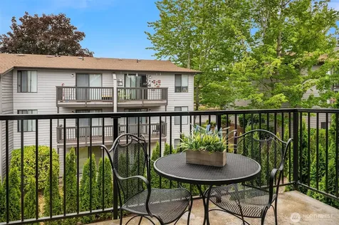 12424 109th Court NE Kirkland WA 98034
