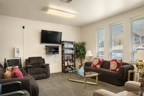 12424 109th Court NE Kirkland WA 98034