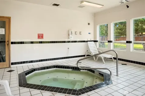 12424 109th Court NE Kirkland WA 98034