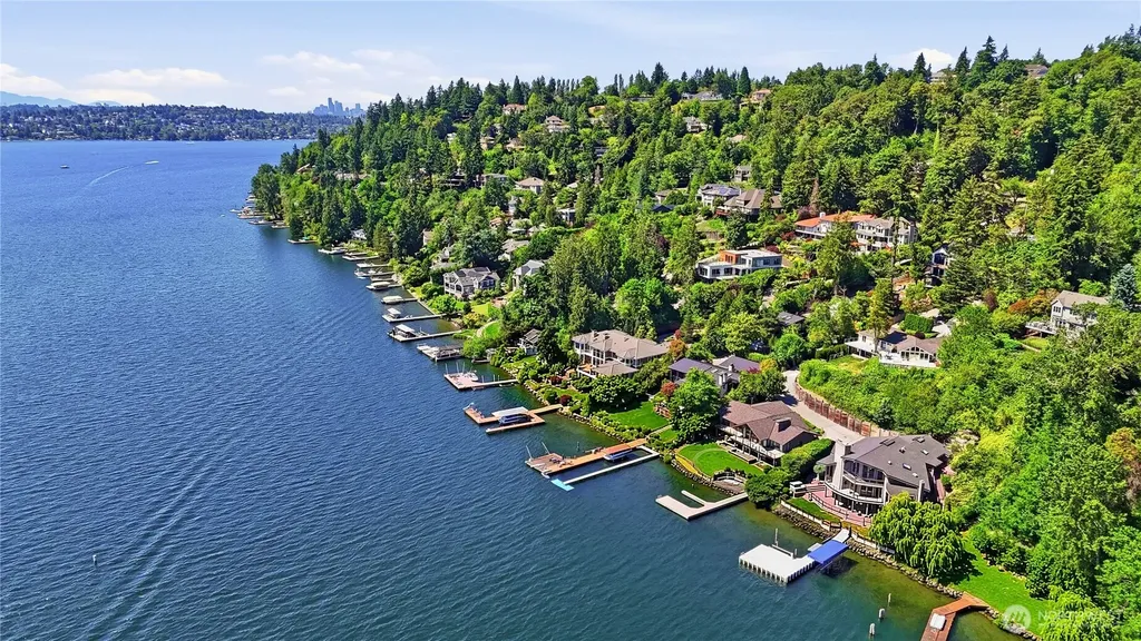 8279 W Mercer Way Mercer Island WA 98040