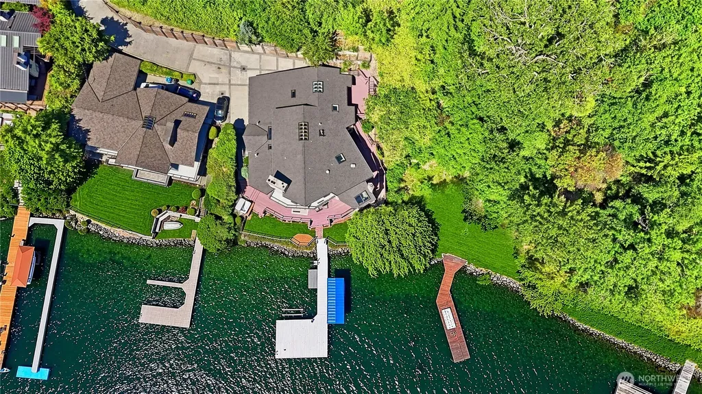 8279 W Mercer Way Mercer Island WA 98040