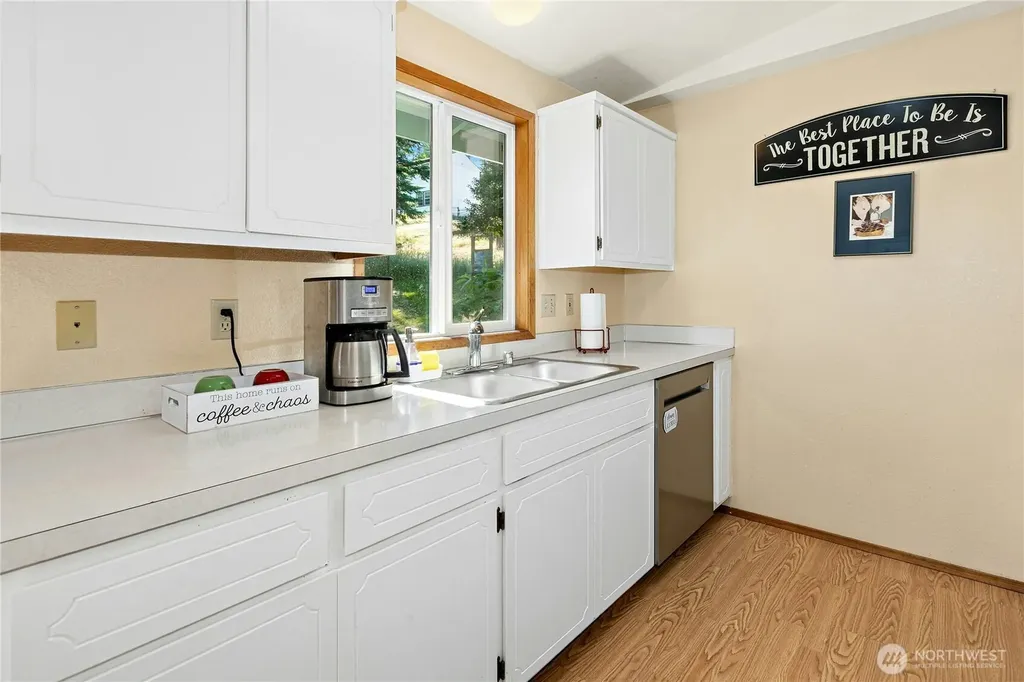 3128 Summit Boulevard Oak Harbor WA 98277