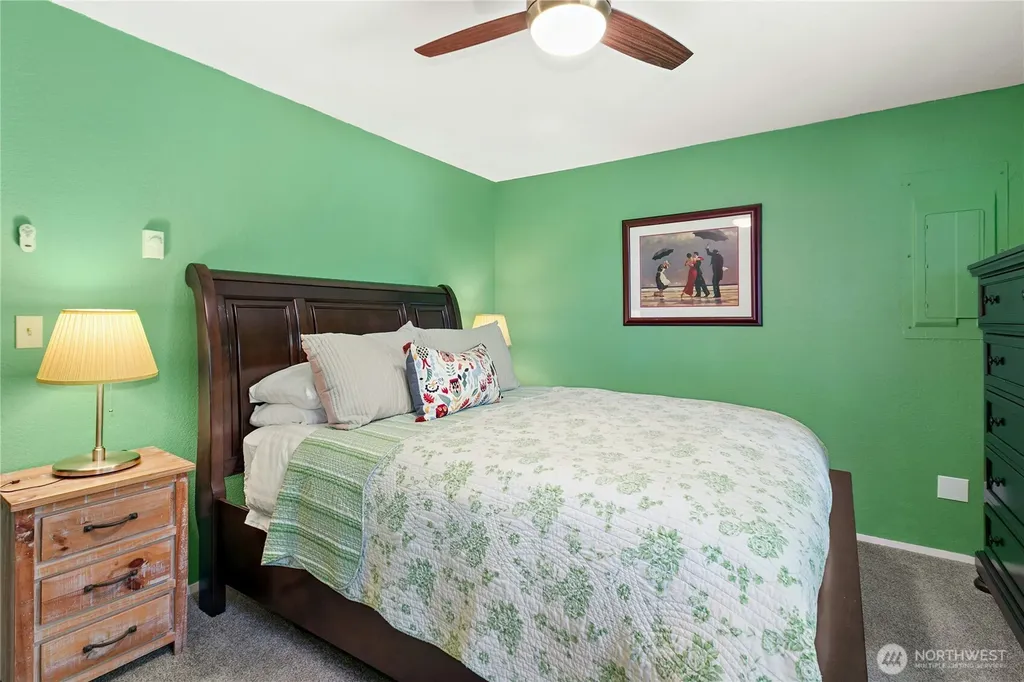 3128 Summit Boulevard Oak Harbor WA 98277
