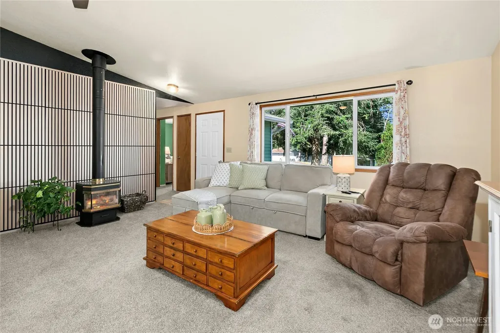 3128 Summit Boulevard Oak Harbor WA 98277