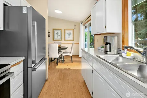 3128 Summit Boulevard Oak Harbor WA 98277