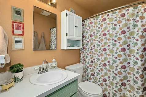 3128 Summit Boulevard Oak Harbor WA 98277