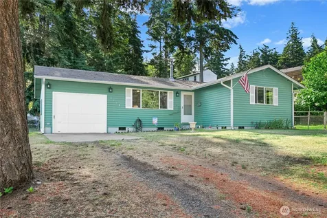 3128 Summit Boulevard Oak Harbor WA 98277