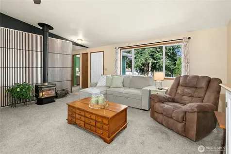 3128 Summit Boulevard Oak Harbor WA 98277
