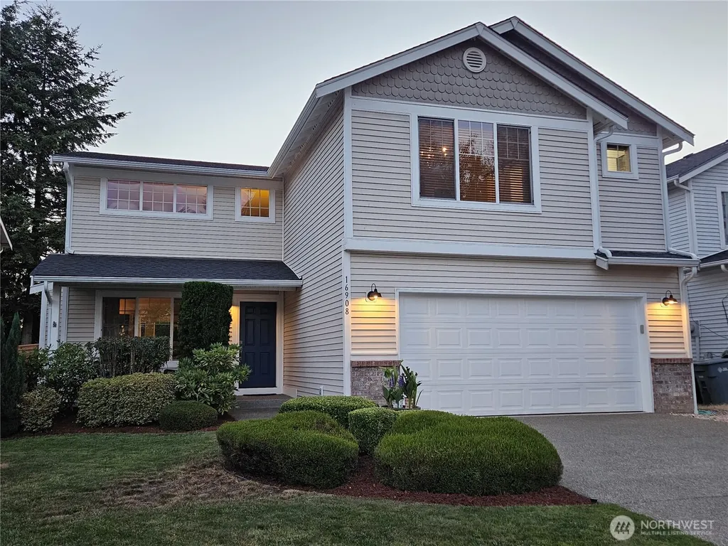 16908 119th. Avenue Ct E Puyallup WA 98374
