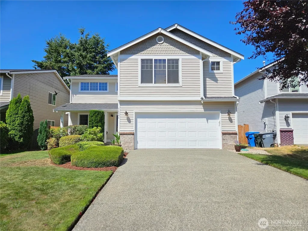 16908 119th. Avenue Ct E Puyallup WA 98374