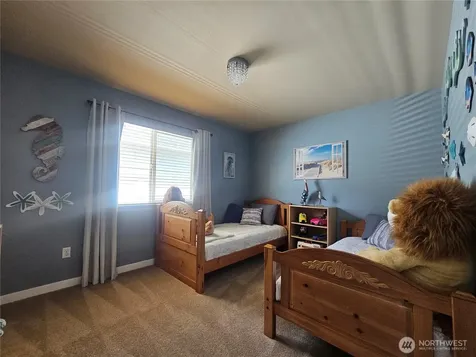 16908 119th. Avenue Ct E Puyallup WA 98374