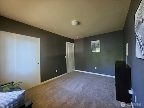 16908 119th. Avenue Ct E Puyallup WA 98374