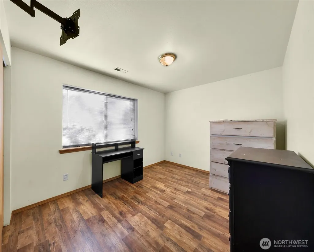 642 Sprague Valley Drive Maple Falls WA 98266
