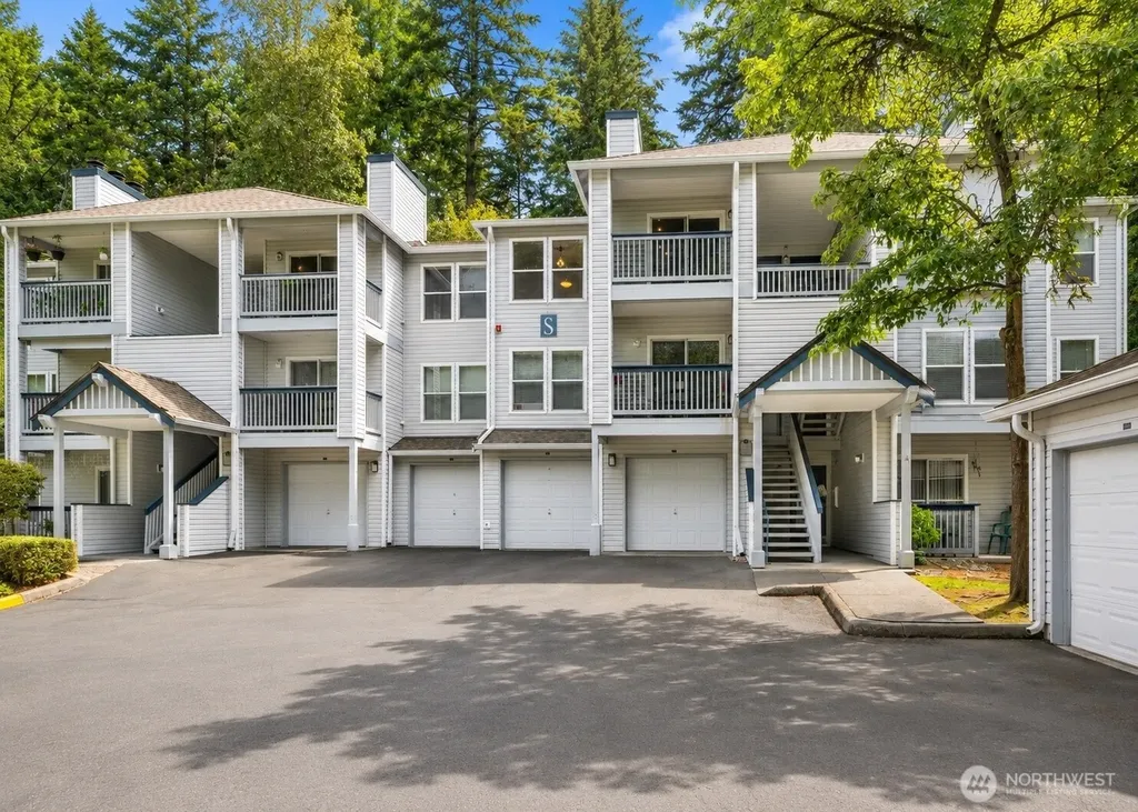 33020 10th Avenue SW Federal Way WA 98023