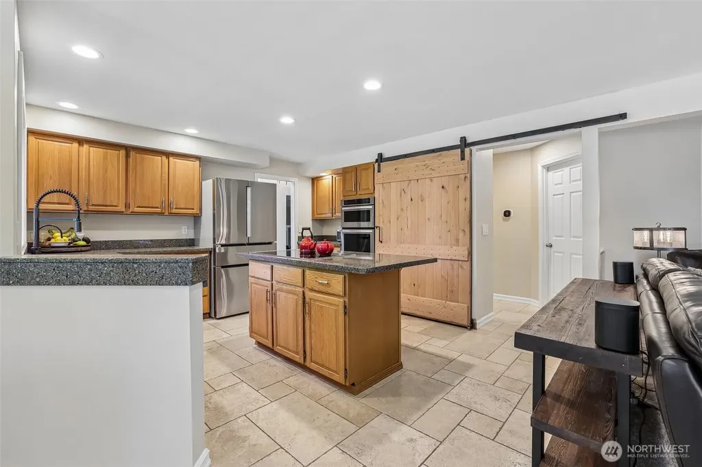 14302 NE 61 Street Redmond WA 98052