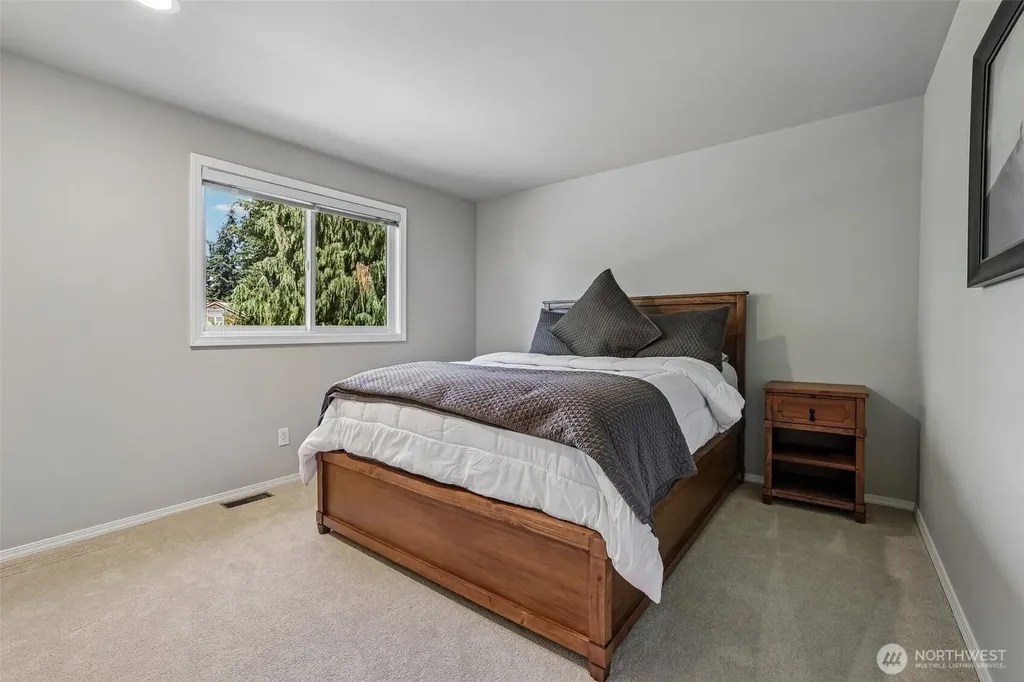 14302 NE 61 Street Redmond WA 98052