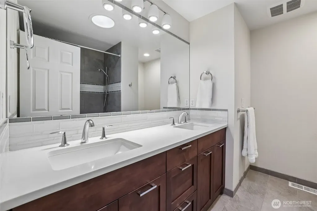 14302 NE 61 Street Redmond WA 98052