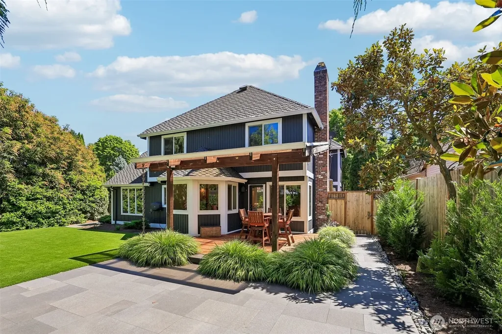 14302 NE 61 Street Redmond WA 98052