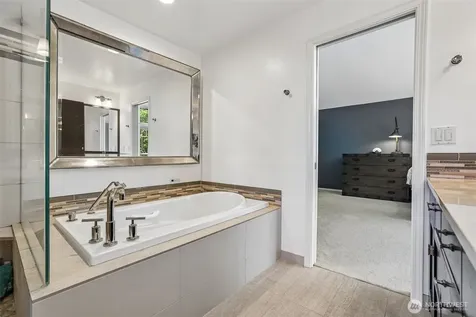 14302 NE 61 Street Redmond WA 98052